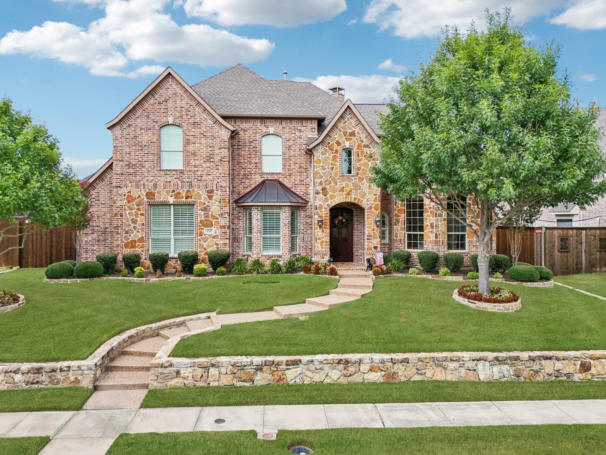 4320 Chevy Chase Lane in Shaddock Creek Estates, Frisco