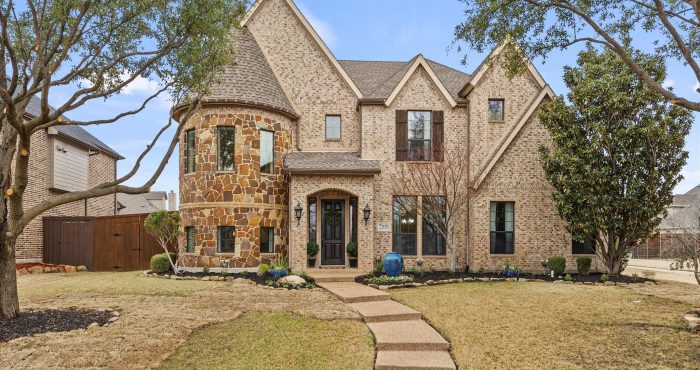 Luxury home in Shaddock Creek Estates, Frisco, Texas