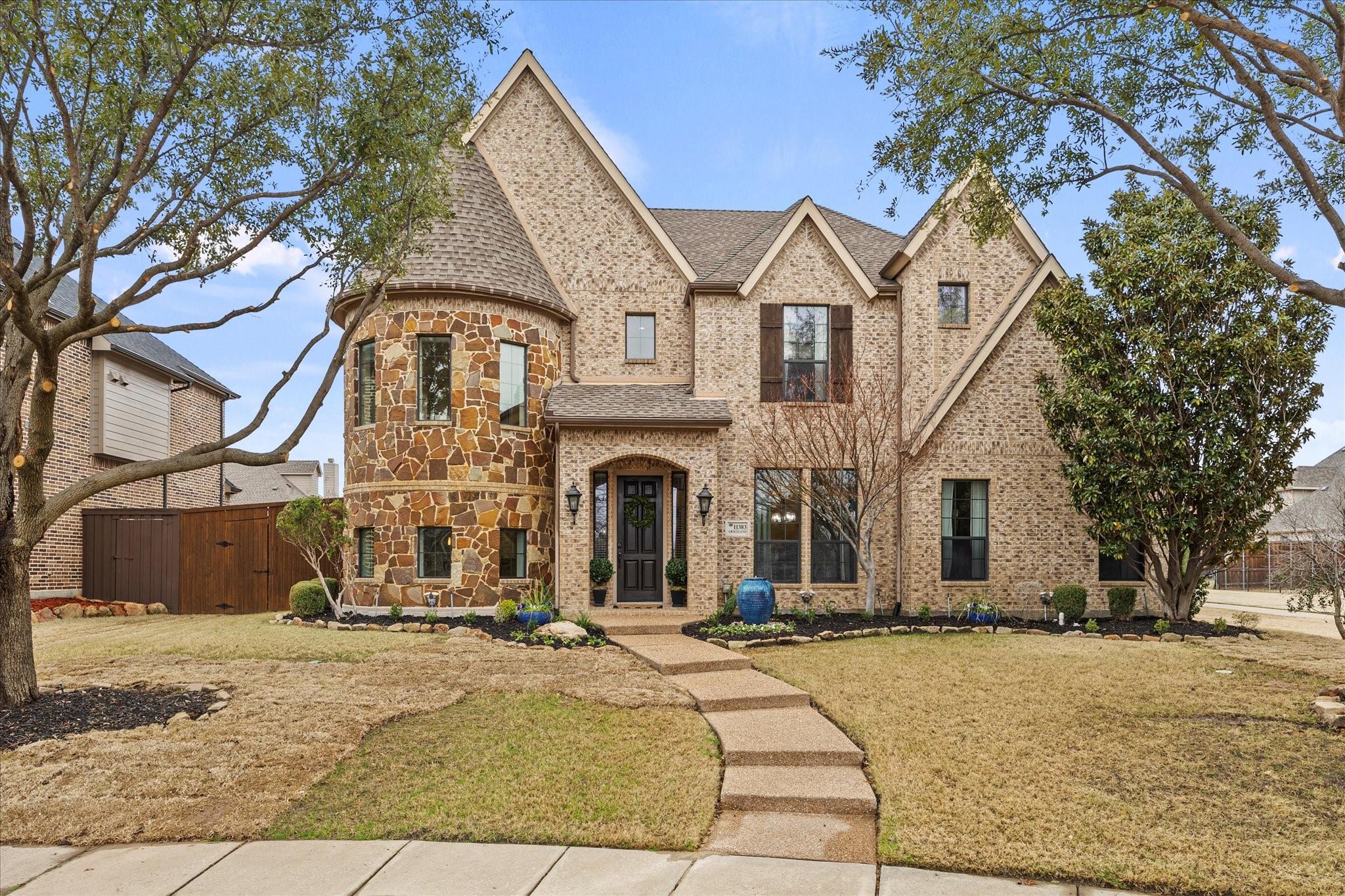 Shaddock Creek Estates home in Frisco, Texas