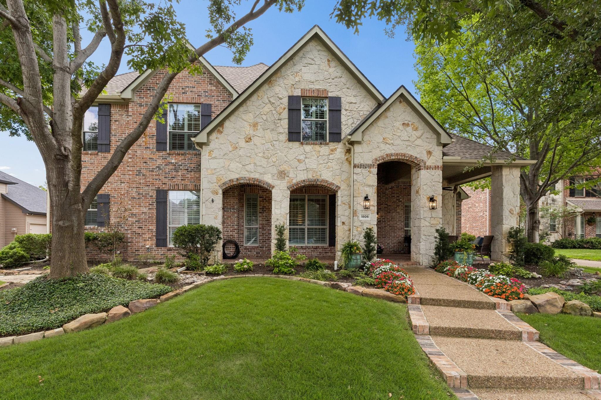 Stacy Ridge Estates home in Allen, Texas