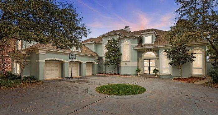 Wellington Point neighborhood in McKinney, Texas