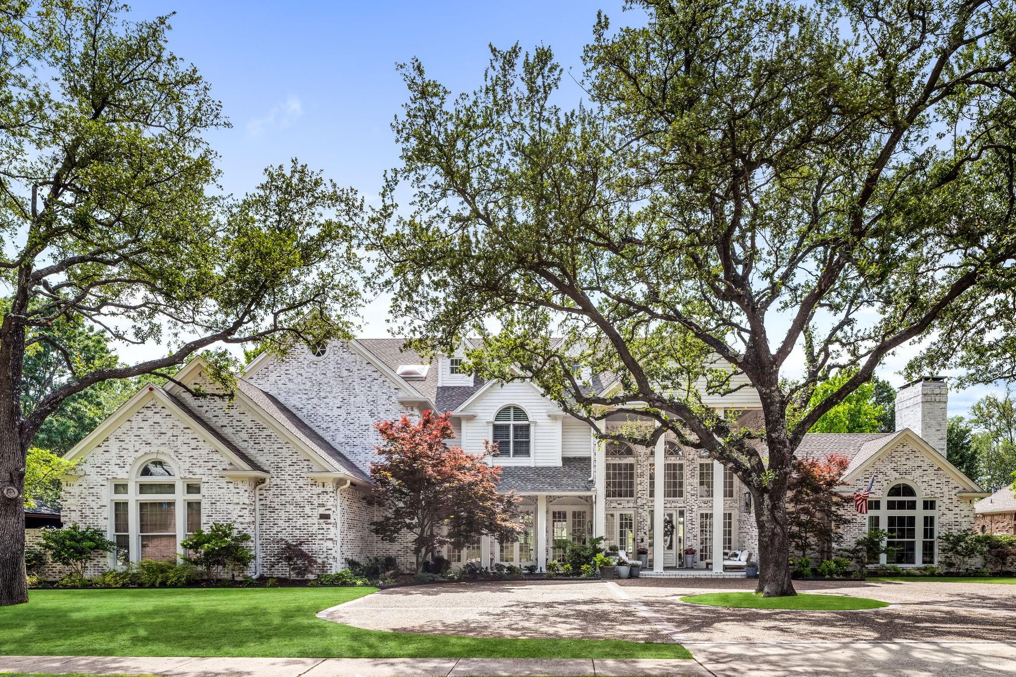 Willow Bend Lakes home in Plano, Texas