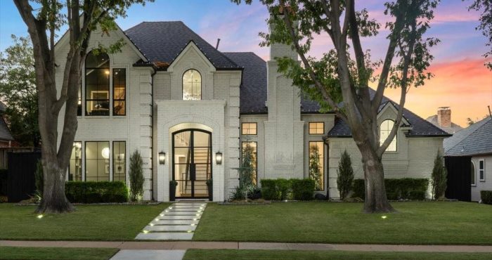 Home in Willow Bend West, Plano, Texas